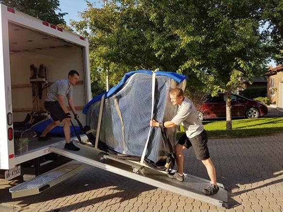 Laat Je Piano Met Zorg Naar Zijn Nieuwe Huis Brengen.