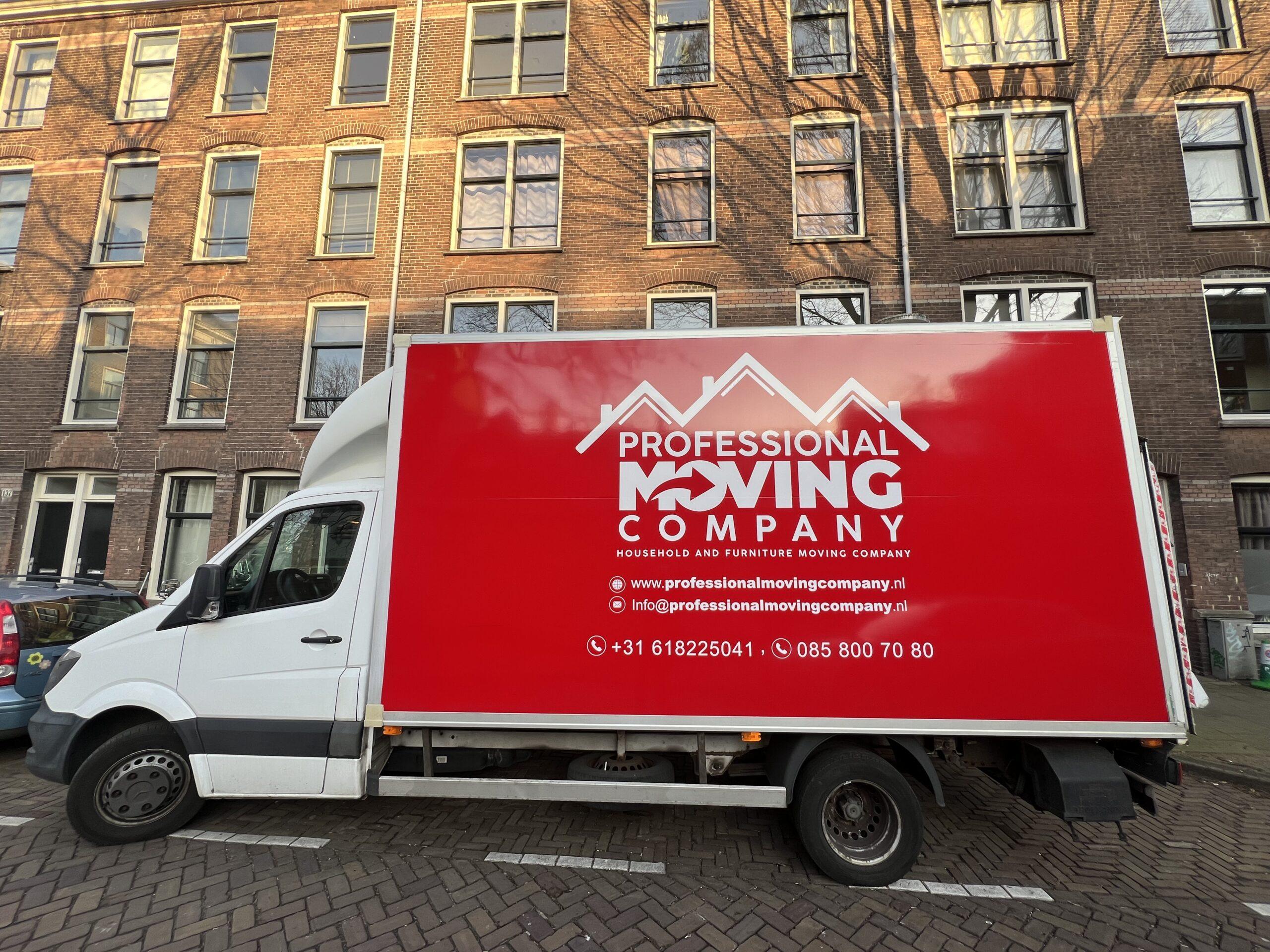 Verhuisbedrijf den haag Professional Moving Company 2 Verhuiswagen van Professional Moving Company in Den Haag tijdens een verhuizing